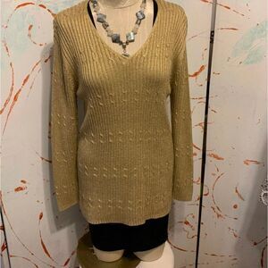 Liz Claiborne size small tan with gold thread extra cozy pullover sweater